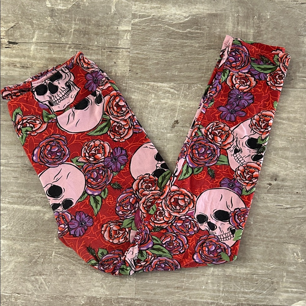 LuLaRoe Skull Floral Leggings